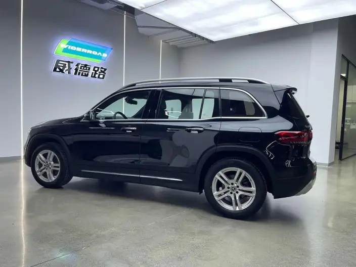 Mercedes-Benz GLB 2021 Model GLB 200 Dynamic Model – фото 4