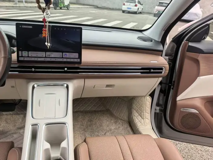 Wuling BingoS 2025 Model 325km Exclusive Model – фото 8