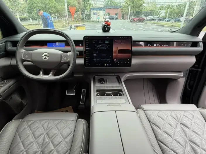 NIO ES8 2026 Model VI seat Executive Deluxe Edition – фото 6