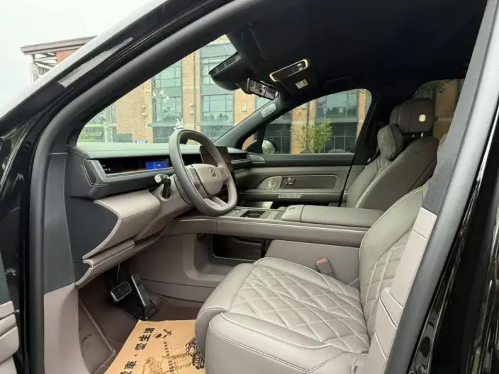 NIO ES8 2026 Model VI seat Executive Deluxe Edition – фото 8