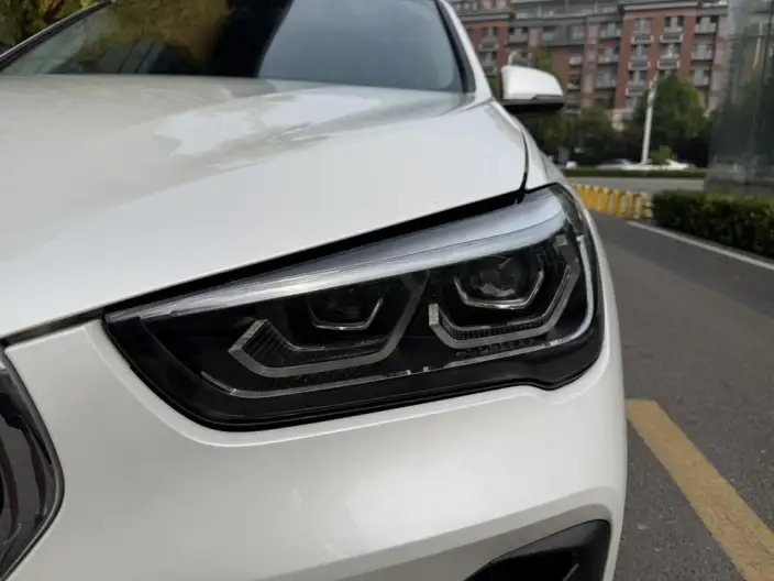 BMW X1 2020 Model xDrive25Li Exclusive Model – фото 10