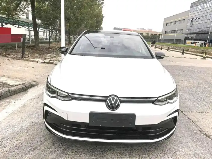 Volkswagen Golf 2021 Model 280TSI DSG R-Line – фото 2