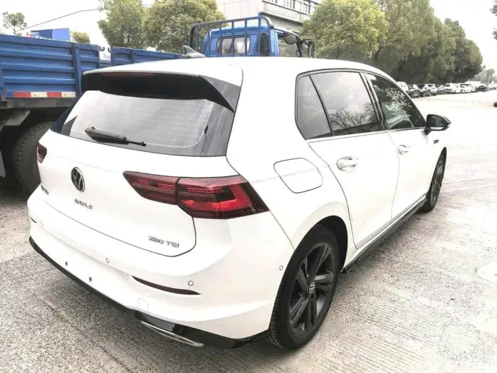 Volkswagen Golf 2021 Model 280TSI DSG R-Line – фото 6