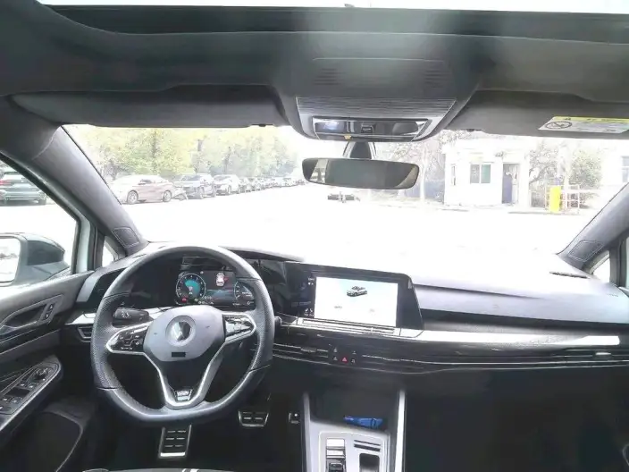 Volkswagen Golf 2021 Model 280TSI DSG R-Line – фото 10