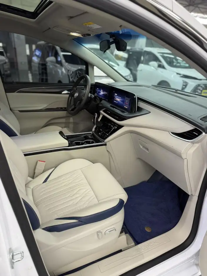 Buick GL8 2023 Model ES Luzun 2.0T Comfort Model – фото 8