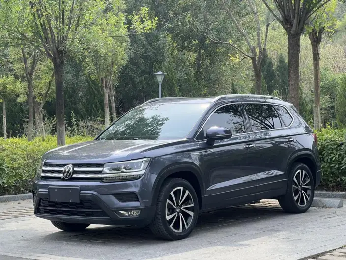 Volkswagen Tharu 2022 Model 280TSI 2WD Deluxe Edition – фото 1