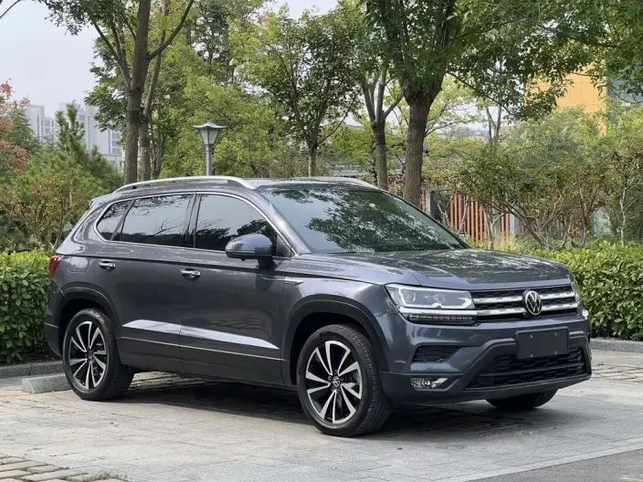 Volkswagen Tharu 2022 Model 280TSI 2WD Deluxe Edition – фото 3