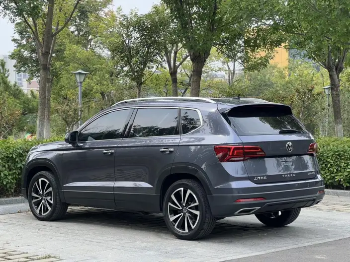 Volkswagen Tharu 2022 Model 280TSI 2WD Deluxe Edition – фото 4