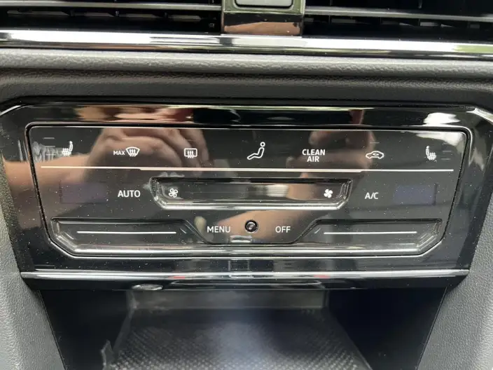 Volkswagen Tharu 2022 Model 280TSI 2WD Deluxe Edition – фото 9