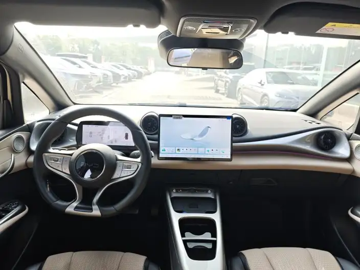 BYD Dolphin 2025 Model Smart Driving Edition 410KM Fashion Edition – фото 9