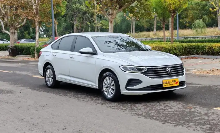 Volkswagen Lavida 2023 Model Facelift 1.5L Automatic Deyi Edition – фото 3