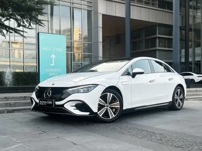 Mercedes-Benz EQE 2025 Model EQE 500 4MATIC Pioneer Edition – фото 1