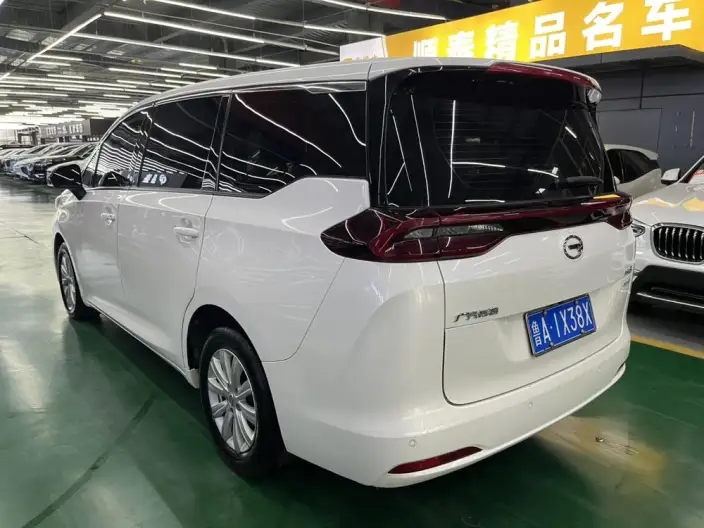GAC Trumpchi M6 2021 Model 270T Automatic Deluxe Edition 7 seat – фото 4