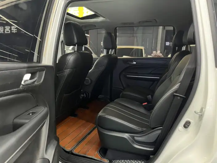 GAC Trumpchi M6 2021 Model 270T Automatic Deluxe Edition 7 seat – фото 9