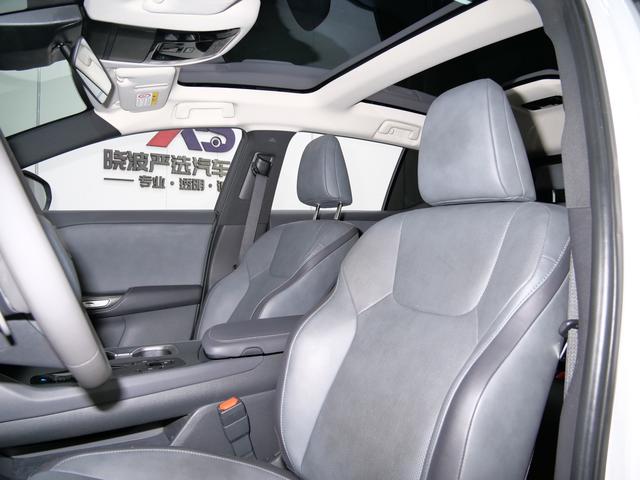 Lexus RZ 2023 450e DIRECT4 Premium – фото 10