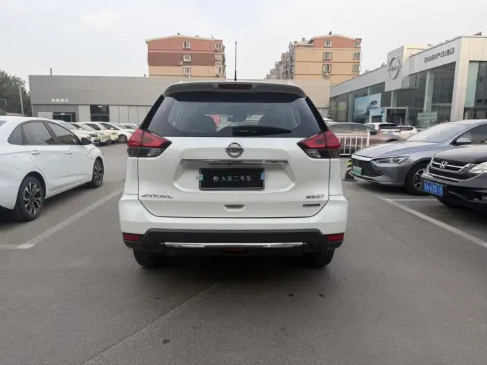 Nissan X-Trail 2020 Model 2.0L CVT Smart Connect Comfort Edition 2WD – фото 5