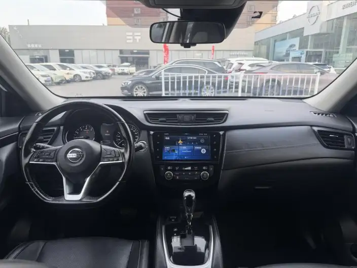 Nissan X-Trail 2020 Model 2.0L CVT Smart Connect Comfort Edition 2WD – фото 7