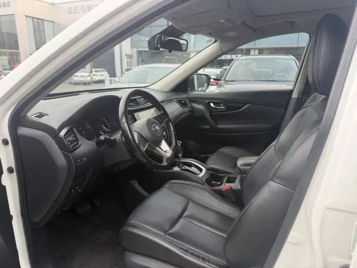 Nissan X-Trail 2020 Model 2.0L CVT Smart Connect Comfort Edition 2WD – фото 9