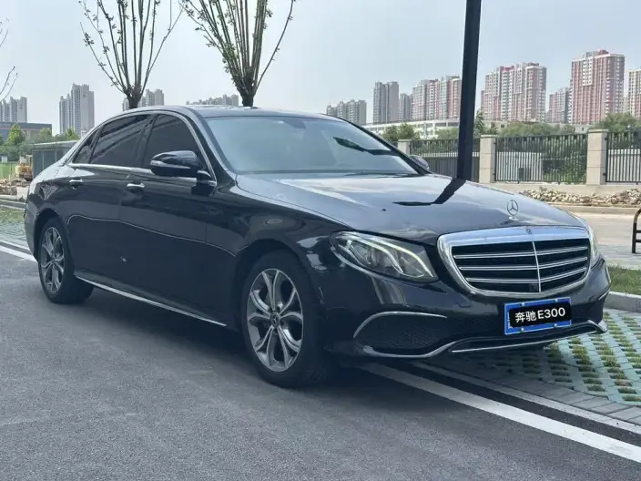 Mercedes-Benz E-Class 2020 Model Facelift E 300 L Fashion Model – фото 3