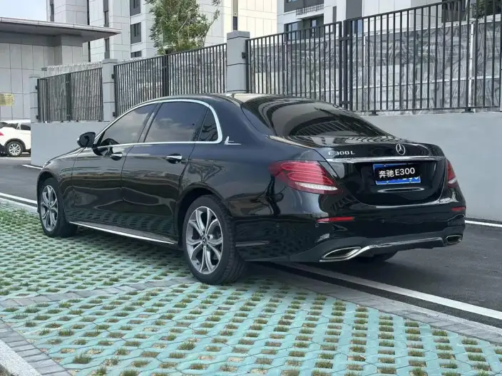 Mercedes-Benz E-Class 2020 Model Facelift E 300 L Fashion Model – фото 4