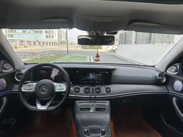Mercedes-Benz E-Class 2020 Model Facelift E 300 L Fashion Model – фото 7