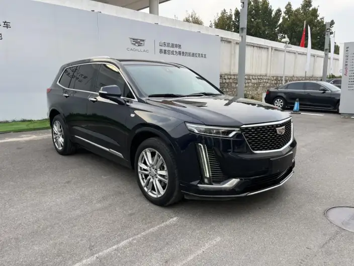 Cadillac XT6 2022 Model 2.0T VII seat 4WD Luxury Model – фото 3