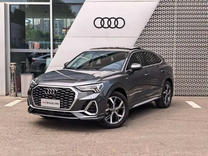 AUDI Q3 Sportback 2020 Model 40 TFSI Fashion Model – фото 1