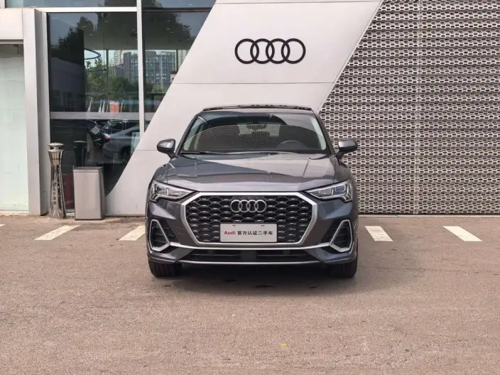 AUDI Q3 Sportback 2020 Model 40 TFSI Fashion Model – фото 2