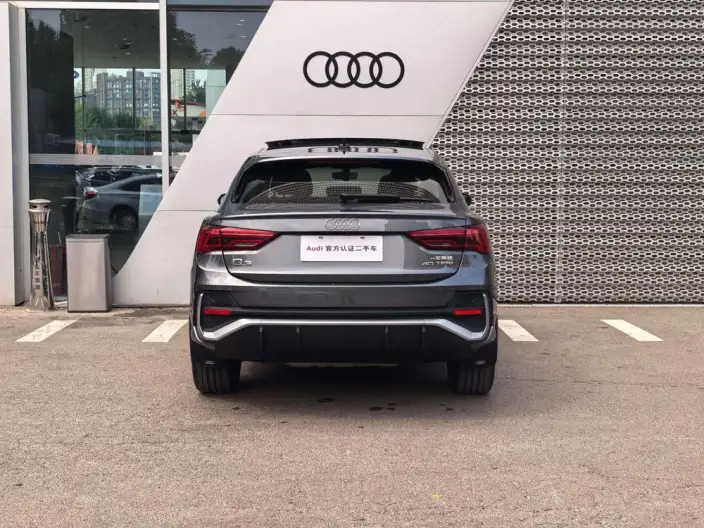 AUDI Q3 Sportback 2020 Model 40 TFSI Fashion Model – фото 3