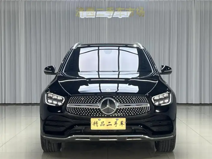 Mercedes-Benz GLC 2020 Model GLC 260 L 4MATIC Luxury Model – фото 2