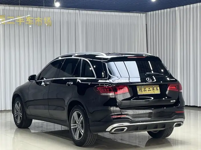 Mercedes-Benz GLC 2020 Model GLC 260 L 4MATIC Luxury Model – фото 10