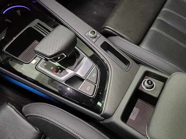 Audi A4 L 2024 40 TFSI Luxury Sport – фото 13