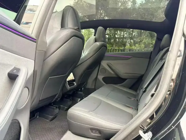 Model Y 2026 Model Rear-wheel drive version – фото 9