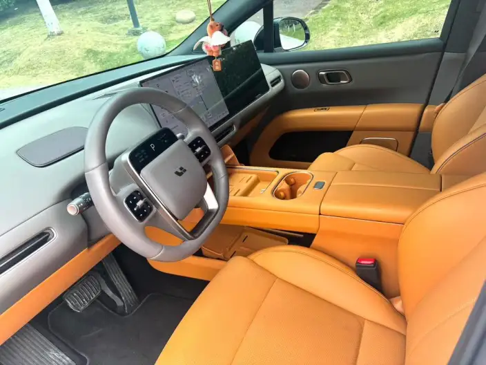 Li Auto i6 2025 Model 2WD Standard Edition – фото 8
