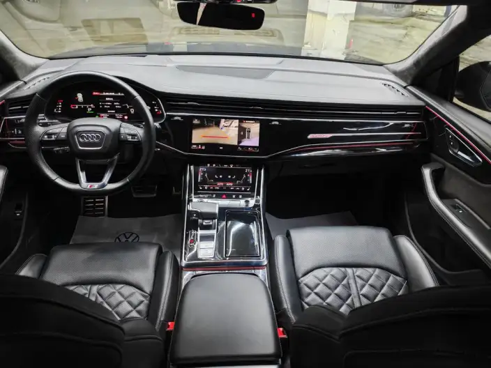 Audi Q8 2022 Model 55 TFSI Luxury Dynamic Model – фото 9