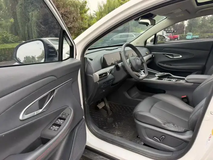 Changan UNI-T 2020 Model 1.5T Noble Model – фото 7