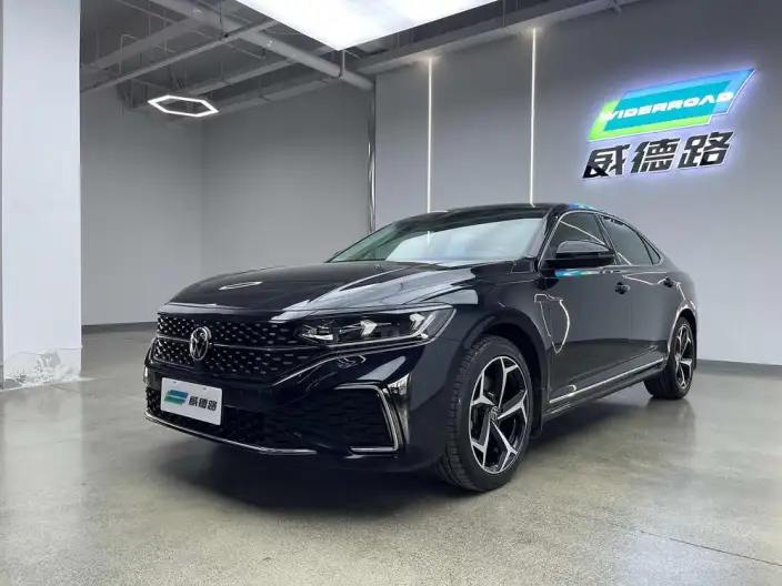 Volkswagen Passat 2023 Model Facelift 330TSI Starry sky Elite Edition – фото 1