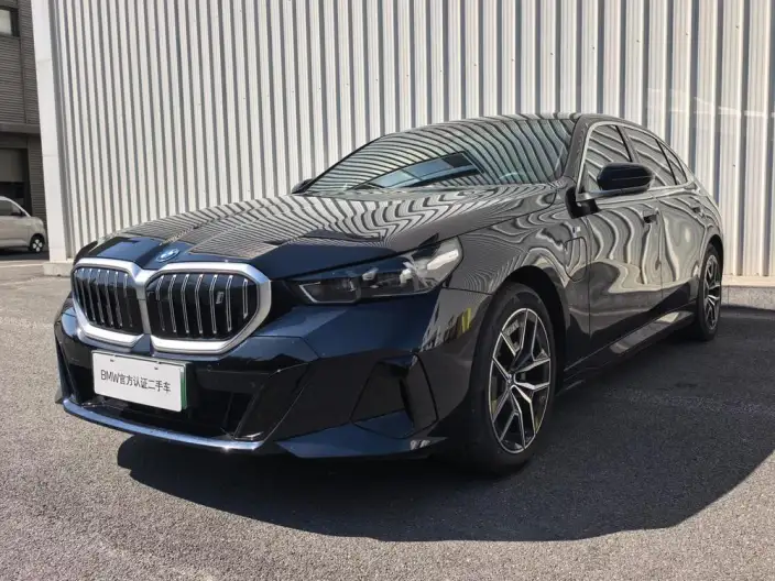 BMW i5 2025 Model eDrive40L M Sports Set – фото 1