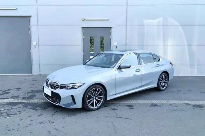 BMW 3 Series 2025 Model 325Li M Sports Set – фото 1