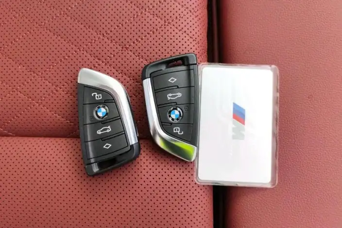 BMW 3 Series 2025 Model 325Li M Sports Set – фото 7