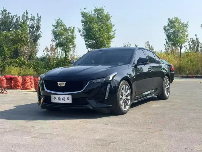 Cadillac CT5 2021 Model 28T Fashion Model – фото 1