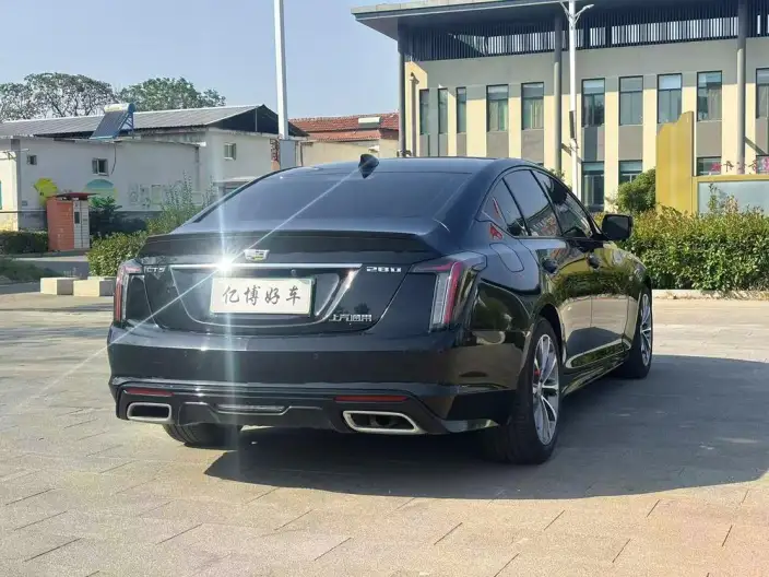Cadillac CT5 2021 Model 28T Fashion Model – фото 6