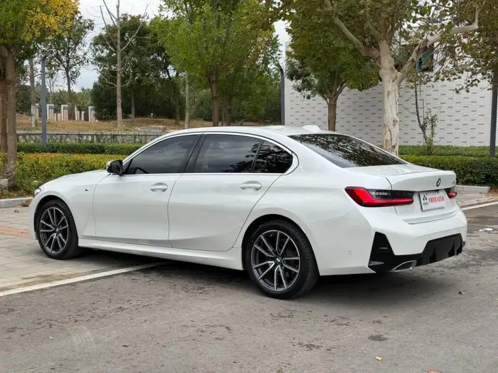 BMW 3 Series 2025 Model 325Li M Sports Set – фото 4