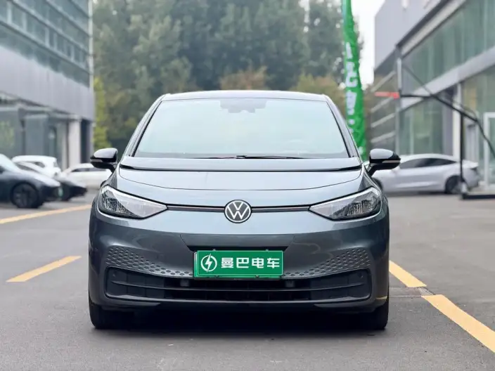 Volkswagen ID.3 2023 Model L Class Model Pure Smart Edition – фото 2