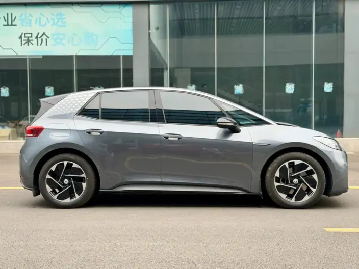 Volkswagen ID.3 2023 Model L Class Model Pure Smart Edition – фото 7