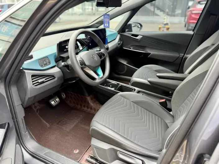Volkswagen ID.3 2023 Model L Class Model Pure Smart Edition – фото 9