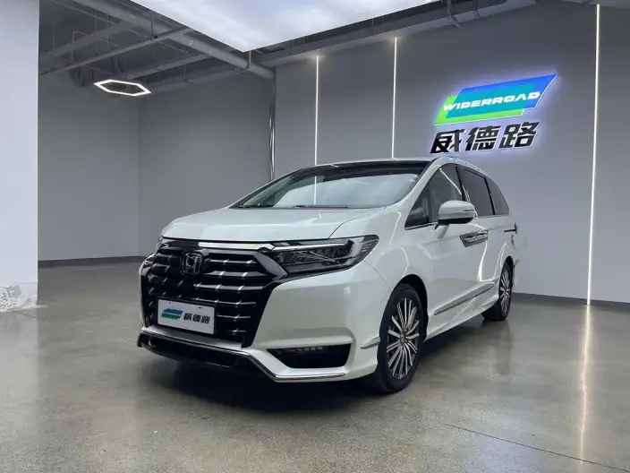 Honda Elysion 2022 Model 2.0L Hybrid Deluxe Edition – фото 1