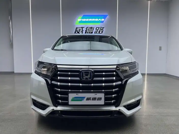 Honda Elysion 2022 Model 2.0L Hybrid Deluxe Edition – фото 2
