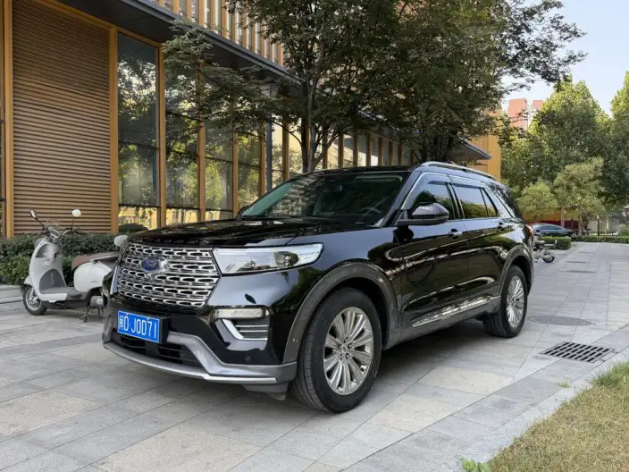 Ford Explorer 2020 Model EcoBoost 285 4WD Titan Jin Edition 6 seat – фото 1
