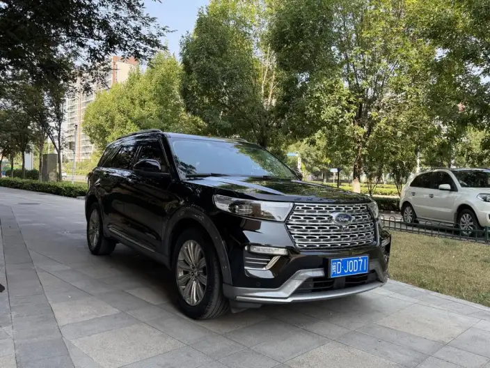 Ford Explorer 2020 Model EcoBoost 285 4WD Titan Jin Edition 6 seat – фото 3
